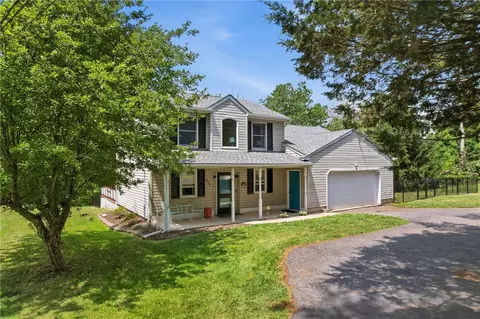 6354 New St, Center Valley, PA 18034