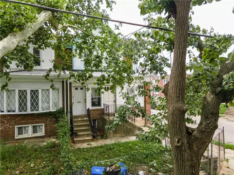 1534 68th Ave, Philadelphia, PA 19126