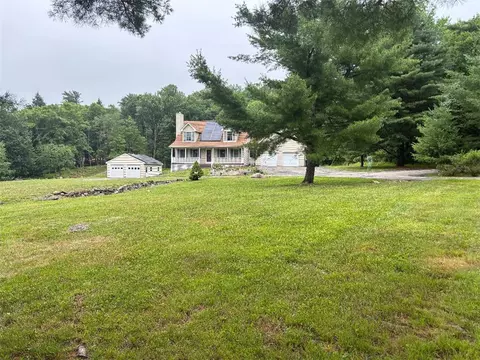 127 Buskirk Ln, Saylorsburg, PA 18353