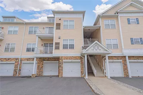 720 Eden Ter, Williams Twp, PA 18042