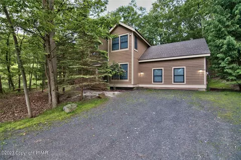 782 Lower Deer Valley Rd, Tannersville, PA 18372