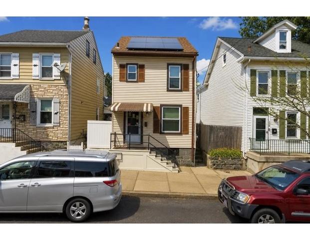 1433 Ferry St, Easton, PA 18042