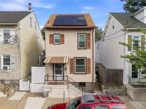 1433 Ferry St, Easton, PA 18042