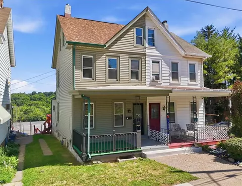 2003 Northampton St, Easton, PA 18042