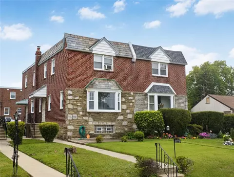 1023 E Durham St, Philadelphia, PA 19150