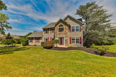 1639 Ashley Ct, Kutztown, PA 19530