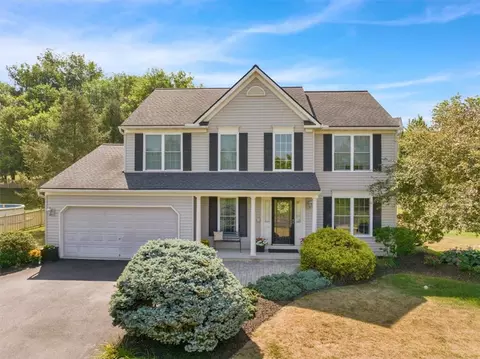 451 E Wesner Rd, Blandon, PA 19510
