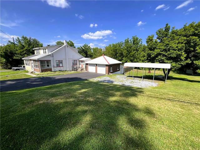 1660 Shimerville Rd, Emmaus, PA 18049