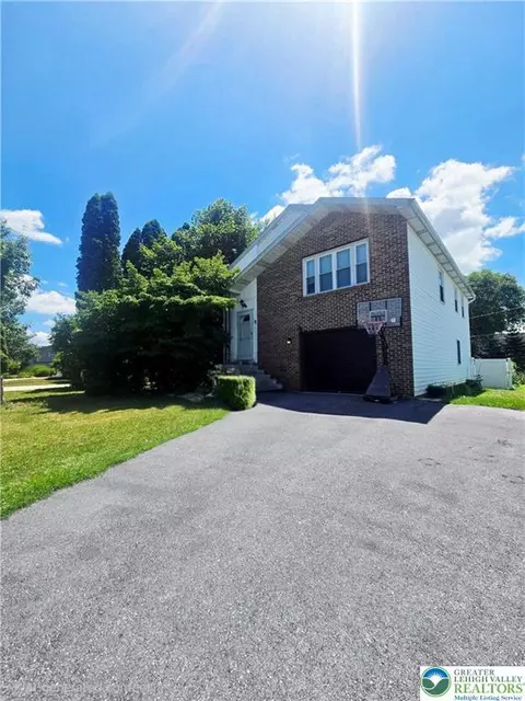 816 E Lexington St, Allentown, PA 18103