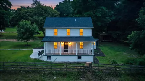 72 Allegheny Rd, Mount Bethel, PA 18343
