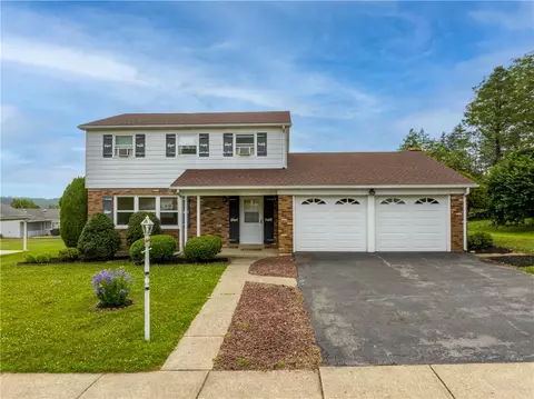 3274 Center Rd, Northampton, PA 18067