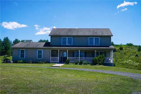 1275 Sugar Hollow Rd, Saylorsburg, PA 18353