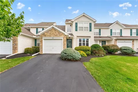 198 Park Ridge Dr, Forks Twp, PA 18040