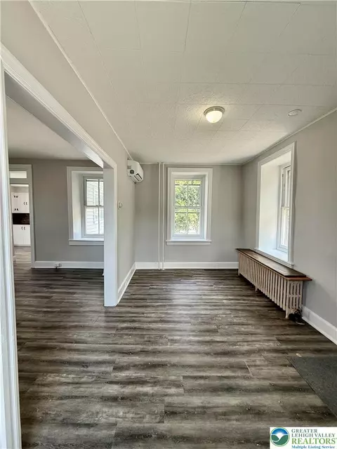 Living - 720 Park St, Fullerton, PA 18052 photo 1 of 4