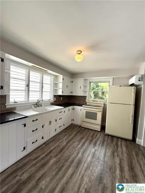 Kitchen - 720 Park St, Fullerton, PA 18052 photo 2 of 9