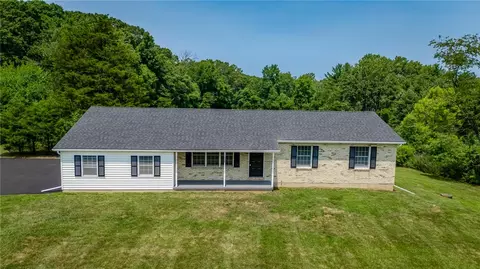 1401 Flint Hill Rd, Coopersburg, PA 18036