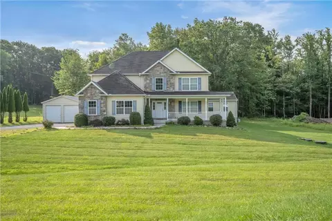 247 Springfield Dr, Bangor, PA 18013