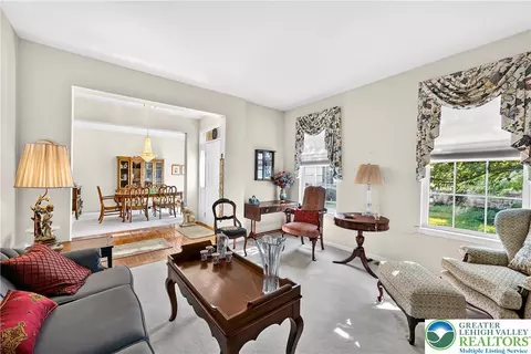 Living - 1862 Gregory Pl, Hellertown, PA 18055 photo 2 of 7