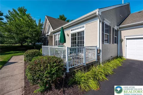 Exterior - 1862 Gregory Pl, Hellertown, PA 18055 photo 4 of 6