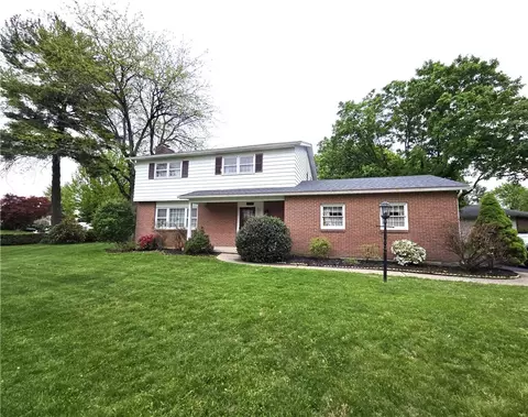 2145 Mark Twain Cir, Bethlehem, PA 18017