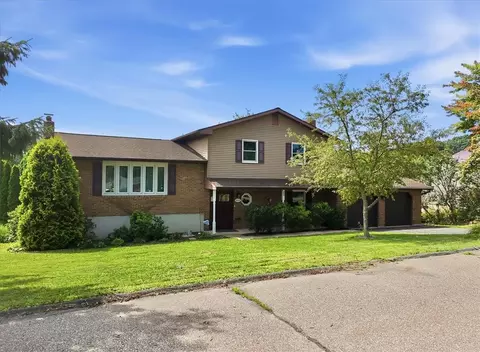 544 Maple St, Pottsville, PA 17901