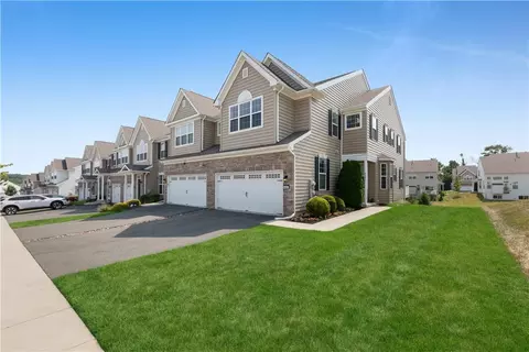 4643 Woodbrush Way, Allentown, PA 18104