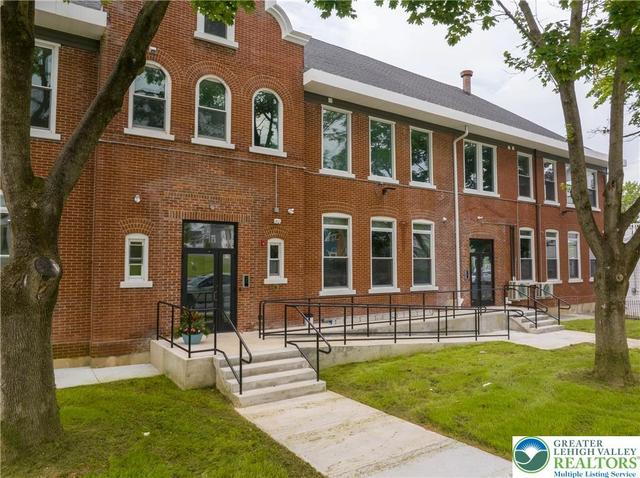 1012 2nd St One Bedroom, Catasauqua, PA 18032