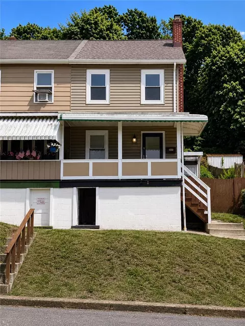 260 E Abbott St, Lansford, PA 18232