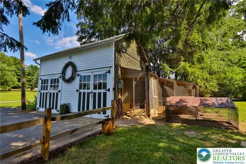 Exterior - 666 Point Phillips Rd, Bath, PA 18014 photo 13 of 24