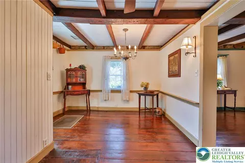 Dining - 666 Point Phillips Rd, Bath, PA 18014 photo 1 of 2