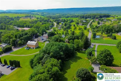 View/Area - 666 Point Phillips Rd, Bath, PA 18014 photo 10 of 11