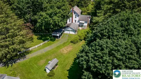 210 Snyders Rd, Palmerton, PA 18071
