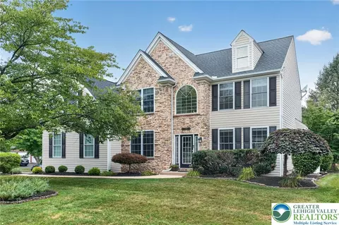 6719 Mink Rd, Macungie, PA 18062
