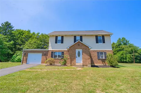 4165 E Texas Rd, Allentown, PA 18103