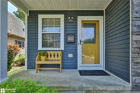 Exterior - 320 High St, Hellertown, PA 18055 photo 3 of 8