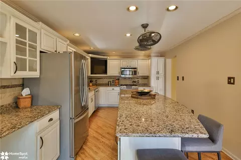 Kitchen - 320 High St, Hellertown, PA 18055 photo 2 of 4