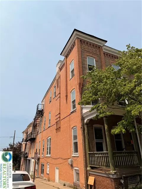 1525 Chew St, Allentown, PA 18102