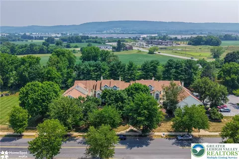 7359 Sauerkraut Ln #G, Macungie, PA 18062