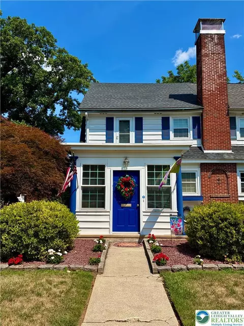 3009 W Greenleaf St, Allentown, PA 18104