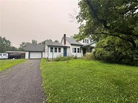 7715 Pohopoco Dr, Kunkletown, PA 18058