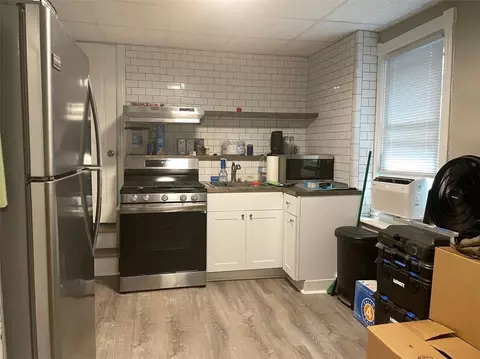 Kitchen - 57 E Garrison St, Bethlehem, PA 18018 photo 2 of 8