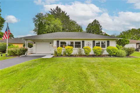 3325 Edinburgh Rd, Allentown, PA 18104