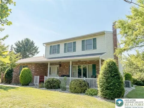 3843 Eagle Rd, Slatington, PA 18080