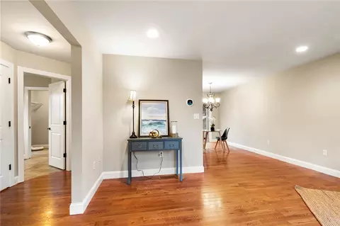 Entry Way - 355 Adrain St, Emmaus, PA 18049 photo 3 of 4
