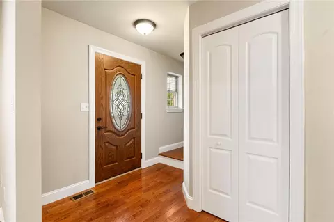 Entry Way - 355 Adrain St, Emmaus, PA 18049 photo 1 of 4