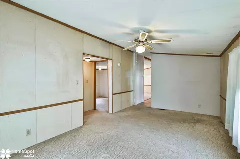 Living - 94 Juniper Ct, Bath, PA 18014 photo 6 of 7