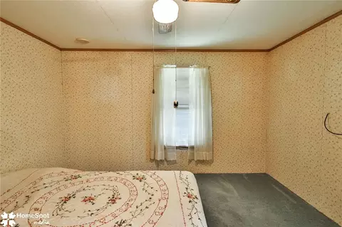 Bedroom - 94 Juniper Ct, Bath, PA 18014 photo 7 of 9