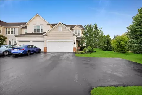 8638 Mayfair Ct, Breinigsville, PA 18031