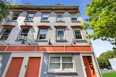 657 Northampton St, Easton, PA 18042