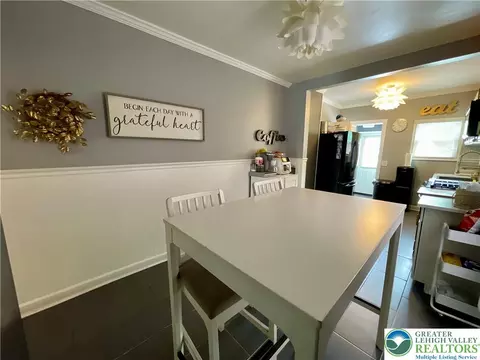 320 E Union Blvd, Bethlehem, PA 18018 photo 4
